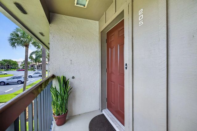 4 of 47 - 1600 Ne Dixie Highway #10-205, Jensen Beach, FL