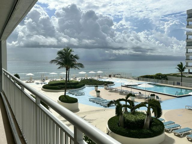 3546 S Ocean Boulevard #405, South Palm Beach