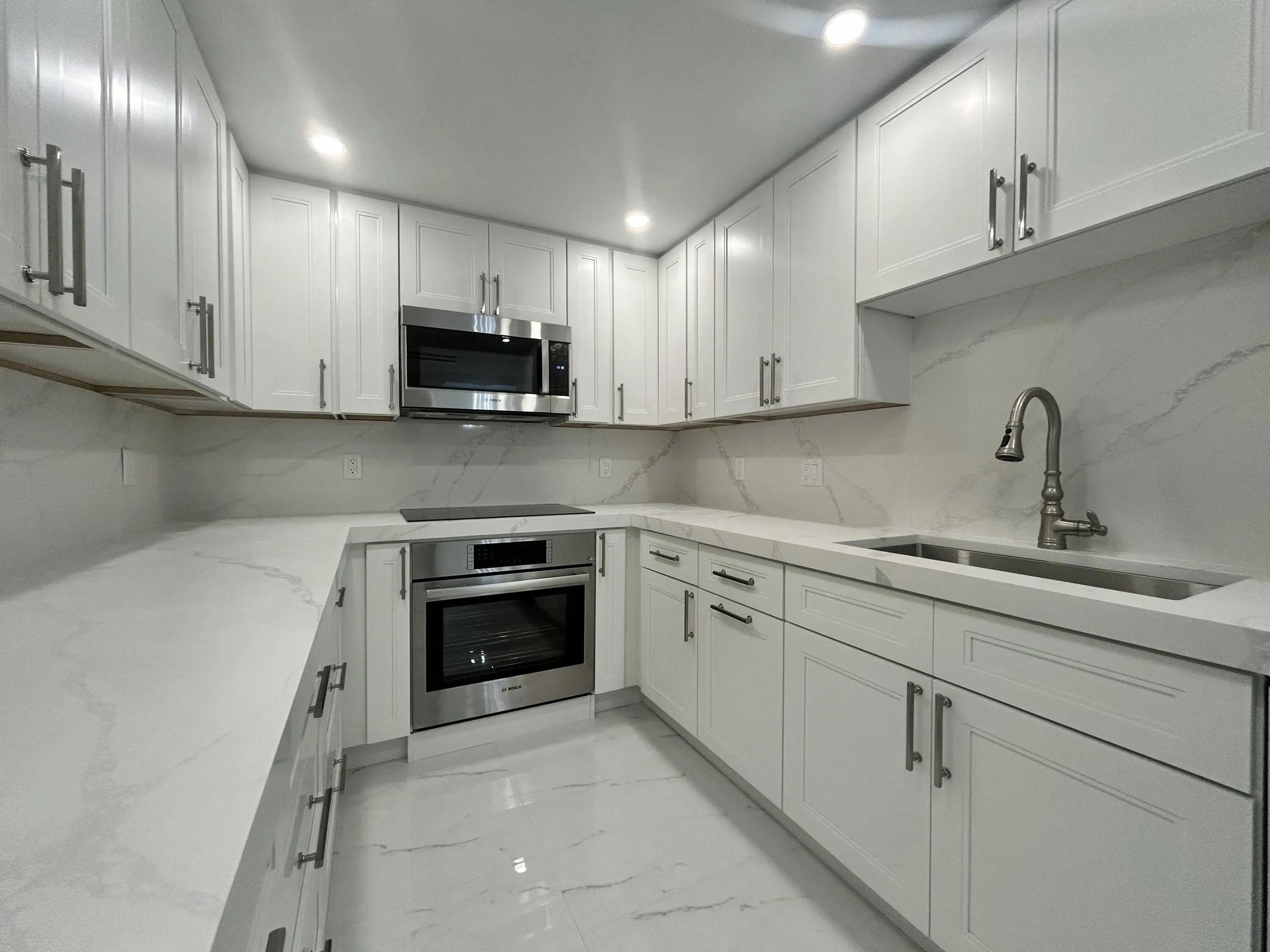 3546 S Ocean Boulevard #405, South Palm Beach, FL, 33480