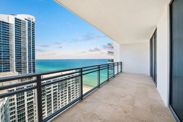 4 of 46 - 3535 S Ocean Drive #2106, Hollywood, FL