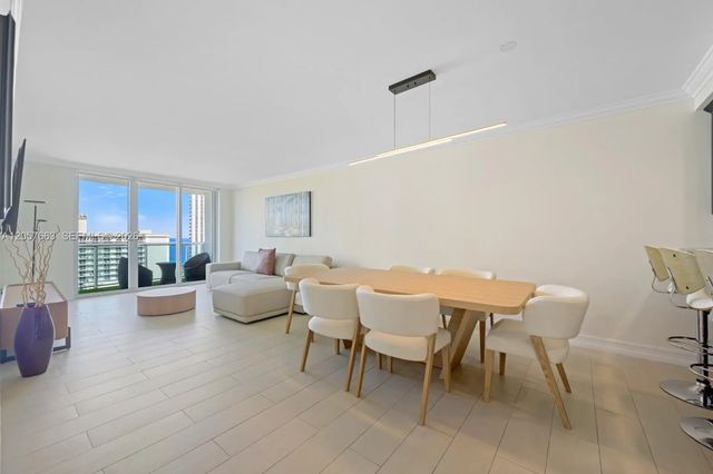 5 of 16 - 19370 Collins Avenue #1403, Sunny Isles Beach, FL
