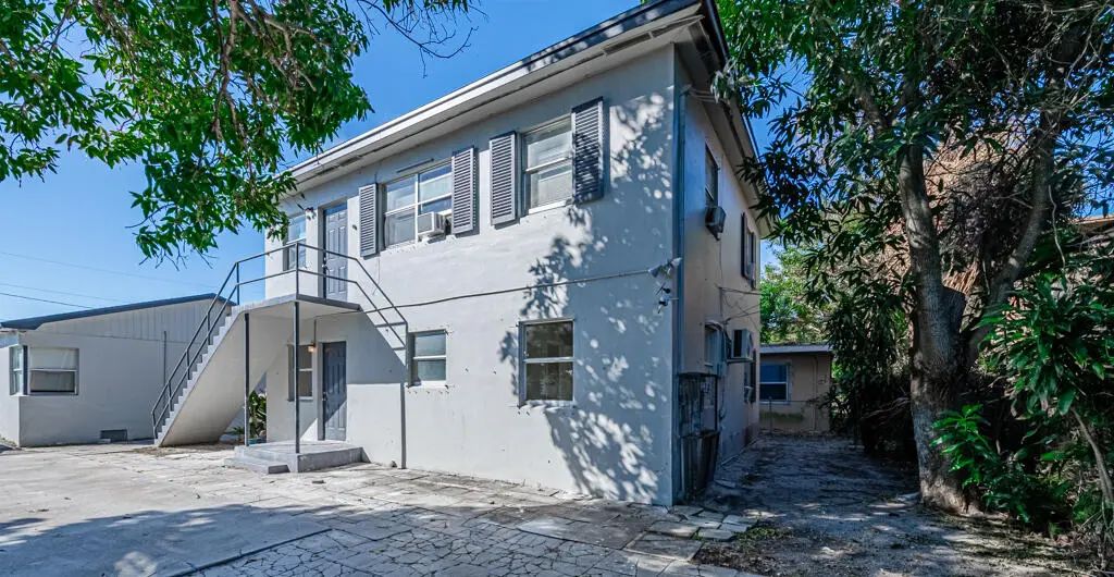 723 21st Street #b, West Palm Beach