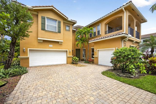 2 of 75 - 742 Cresta Circle, West Palm Beach, FL