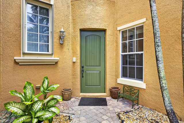 3 of 75 - 742 Cresta Circle, West Palm Beach, FL