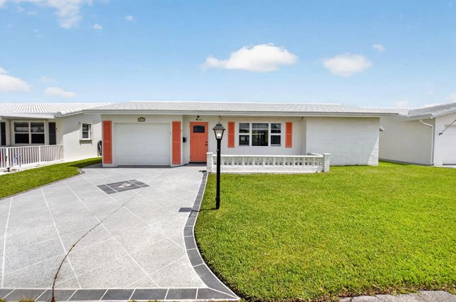 2081 Sw 13th Terrace, Boynton Beach