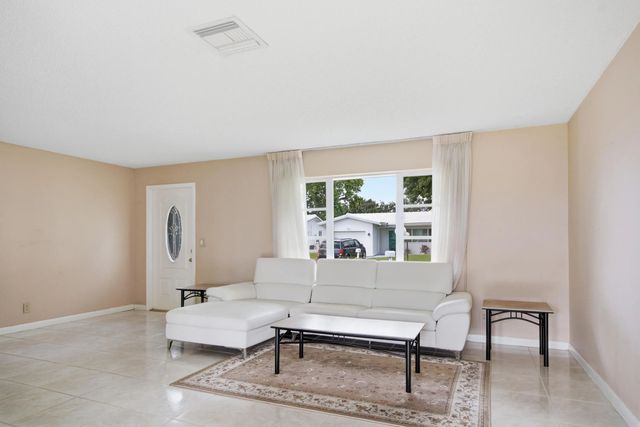 3 of 25 - 8212 Nw 12th Court, Plantation, FL