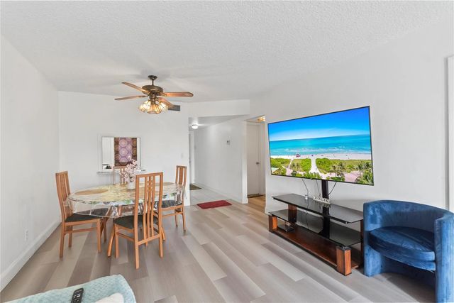 4 of 37 - 5800 W Margate Boulevard #346-3, Margate, FL