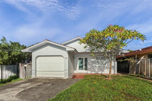 2224 Sw 61st Avenue, Miami