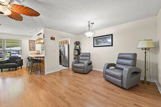 5 of 28 - 360 High Point Court #c, Boynton Beach, FL