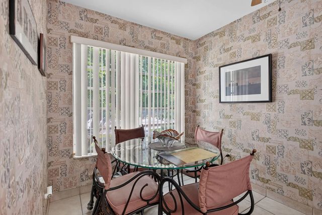 5 of 25 - 6350 Nw 62nd Street #201, Tamarac, FL