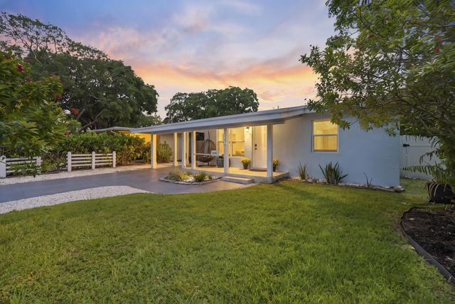 2 of 48 - 5296 Ne 2nd Terrace, Oakland Park, FL