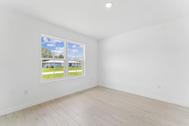 3 of 28 - 1068 Sw Mataro Avenue, Port St. Lucie, FL