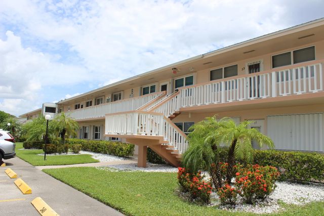 35 Somerset B #35, West Palm Beach