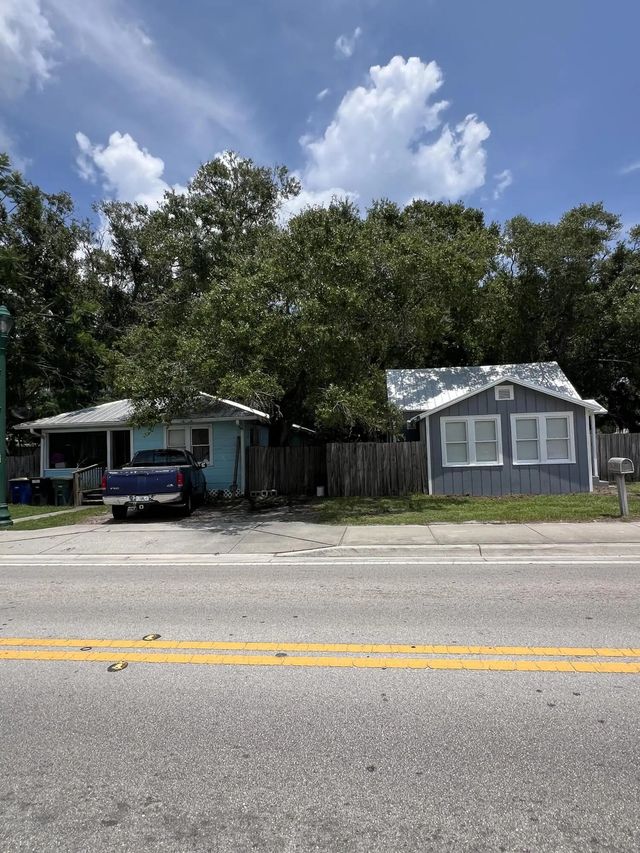 122 N 13th Street, Fort Pierce