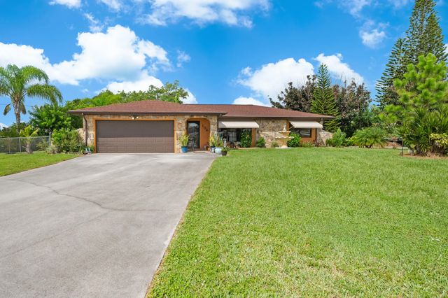 2 of 28 - 104 W Aldea Street, Port St. Lucie, FL