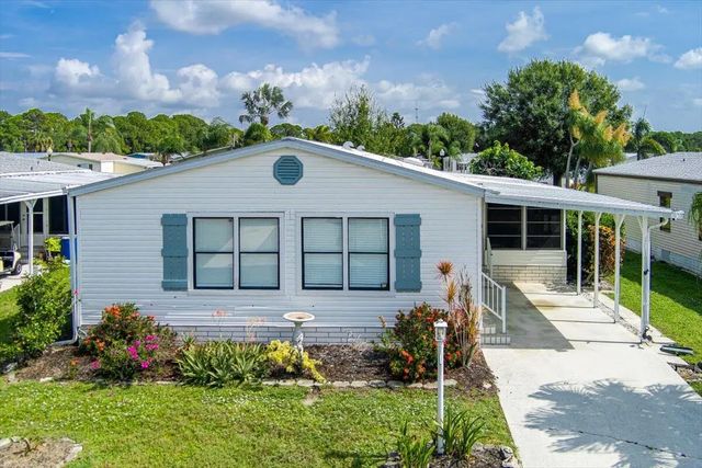 222 Sandy Bottom Place, Fort Pierce