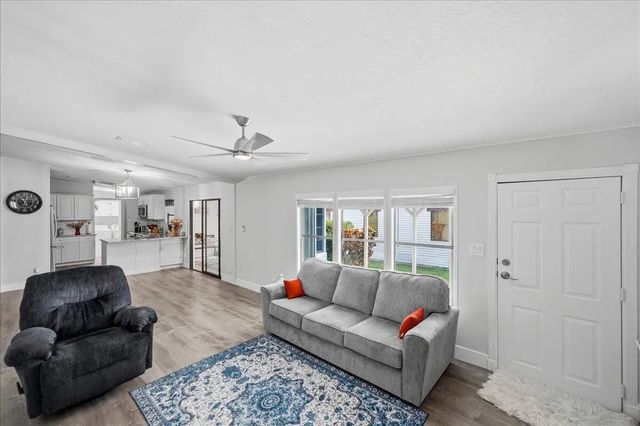 5 of 54 - 222 Sandy Bottom Place, Fort Pierce, FL