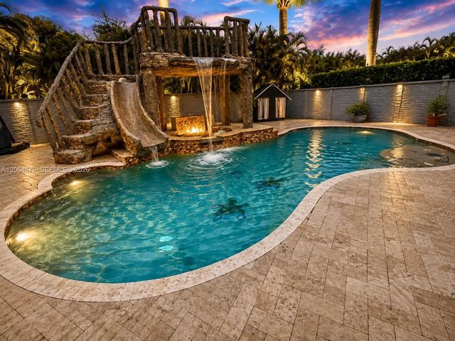 18758 Nw 78th Place, Hialeah