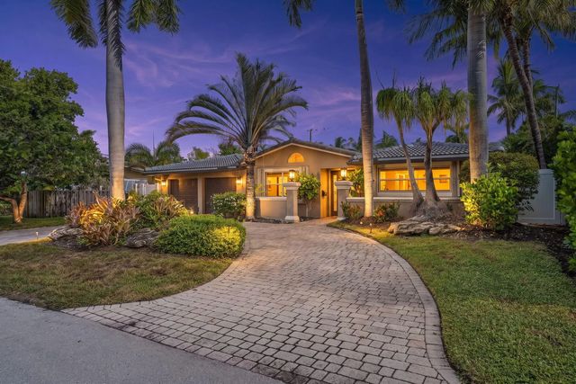 2729 Ne 30th Street, Lighthouse Point
