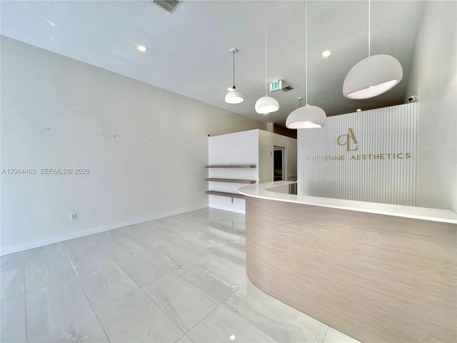 1400 Ponce De Leon Boulevard, Coral Gables