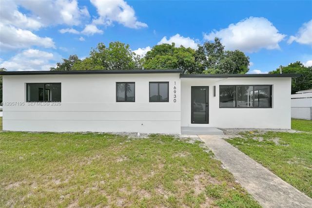 2 of 25 - 16930 Nw 37th Place, Miami Gardens, FL