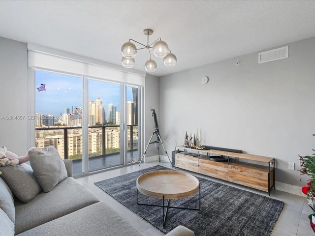 3 of 17 - 300 Sunny Isles Boulevard #4-1405, Sunny Isles Beach, FL