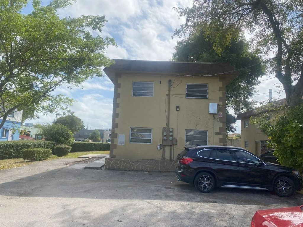 1004 Nw 2nd Street #2, Fort Lauderdale