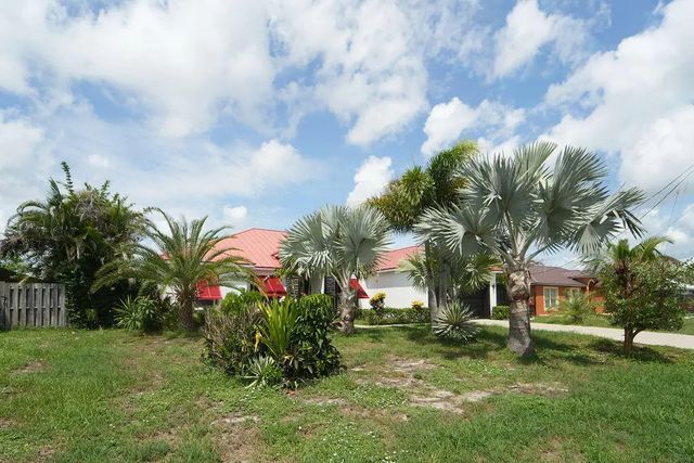 5 of 50 - 1812 Se Fallon Drive, Port St. Lucie, FL