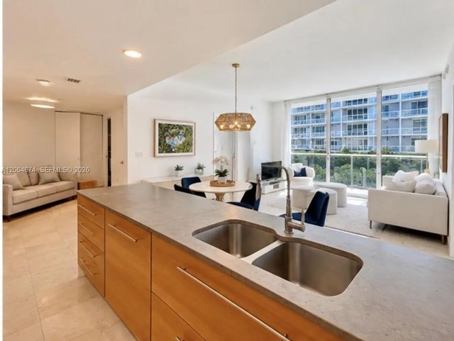 475 Brickell Avenue #1609, Miami
