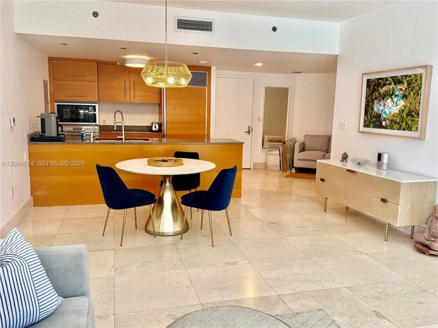 2 of 17 - 475 Brickell Avenue #1609, Miami, FL