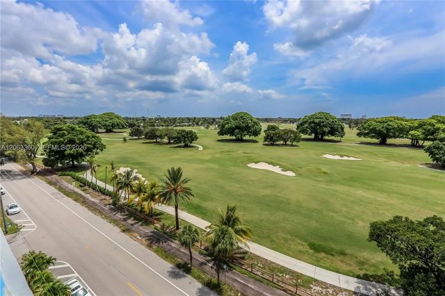 2 of 10 - 1700 Pierce Street #701, Hollywood, FL