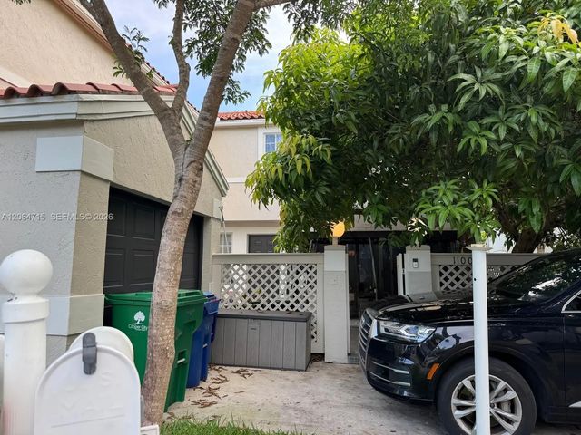 2 of 26 - 11008 Mainsail Drive, Cooper City, FL