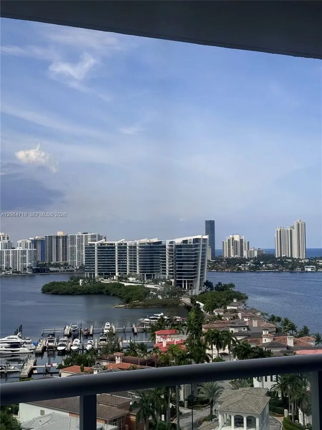 2 of 2 - 4000 Island Boulevard #1804, Aventura, FL