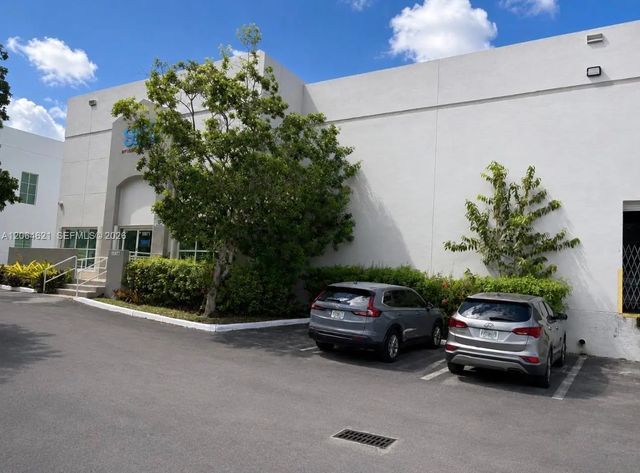 4 of 28 - N/A, Doral, FL
