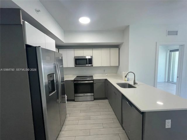 3 of 33 - 321 Ne 26th Street #512, Miami, FL