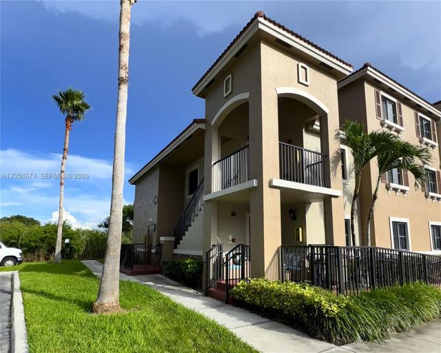 22441 Sw 88th Place #201-5, Cutler Bay