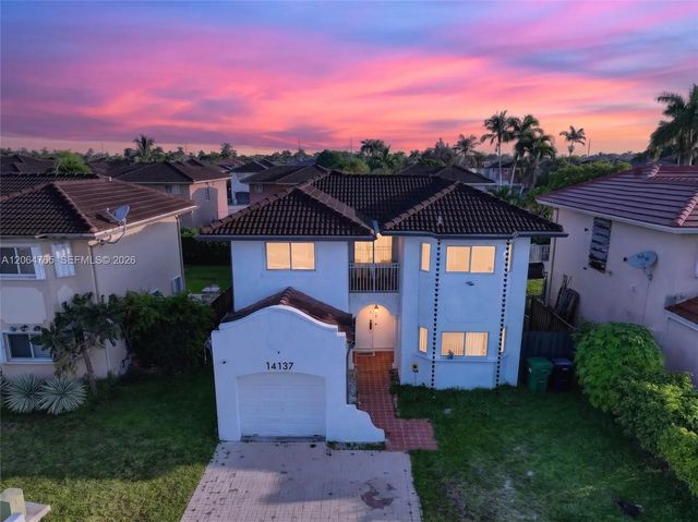 14137 Sw 164th Terrace, Miami