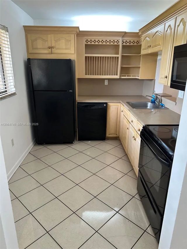 3 of 34 - 8415 Sw 107th Avenue #303w, Miami, FL