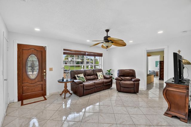3 of 35 - 1826 16th Avenue N, Lake Worth Beach, FL