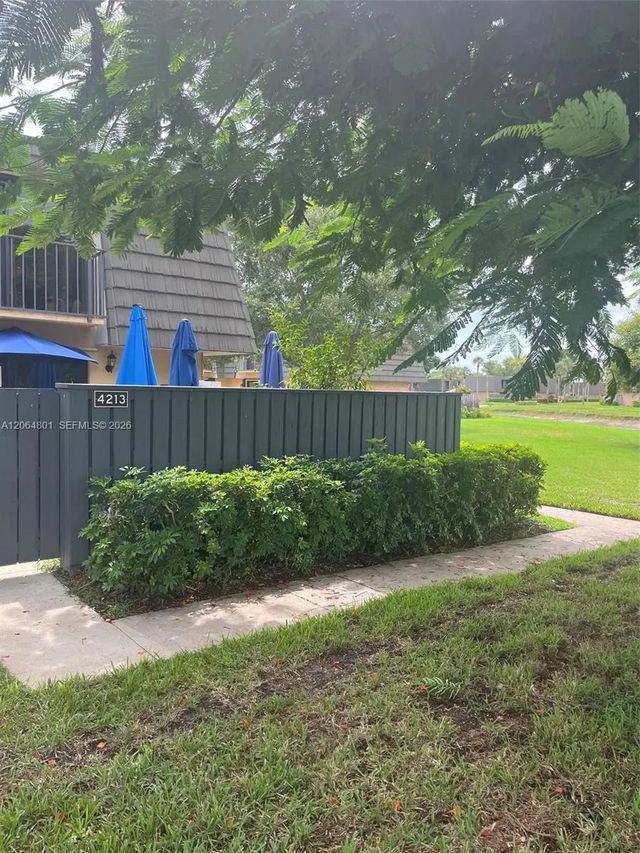 2 of 22 - 4213 42nd Way, West Palm Beach, FL