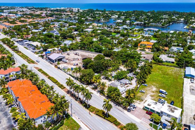 4 of 11 - 3045 N Federal Highway, Boynton Beach, FL