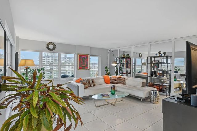 4 of 25 - 3550 Galt Ocean Drive #1707, Fort Lauderdale, FL