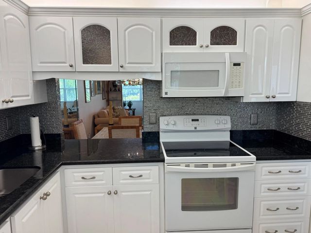 5 of 17 - 3180 Holiday Springs Boulevard #5-309, Margate, FL