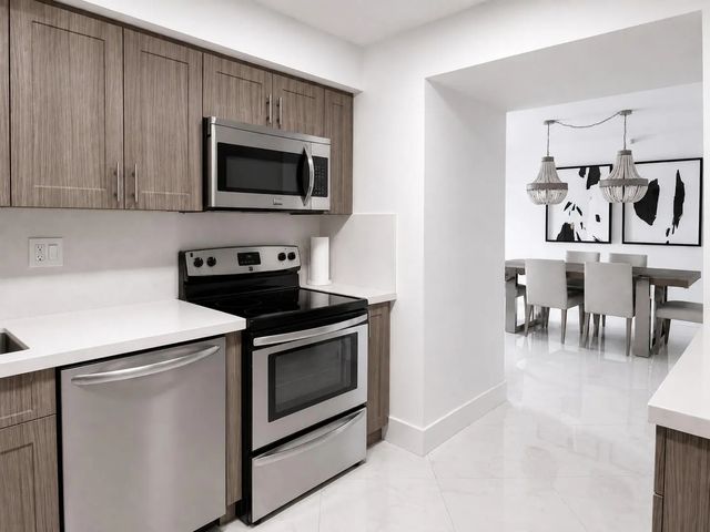 3 of 36 - 3600 Mystic Pointe Drive #608, Aventura, FL