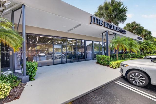 2 of 64 - 2151 S Alternate A1a #1100, Jupiter, FL