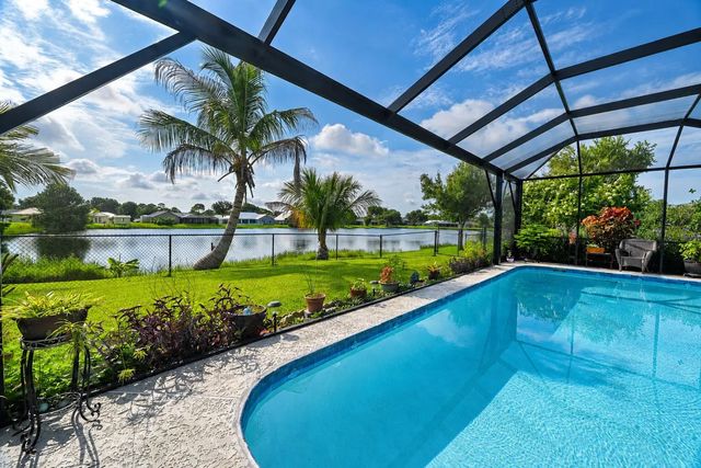 3 of 37 - 5212 Feather Creek Drive, Fort Pierce, FL