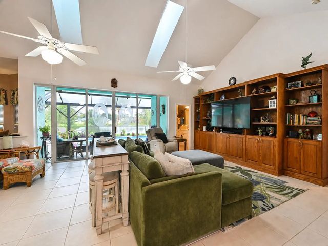 5 of 37 - 5212 Feather Creek Drive, Fort Pierce, FL