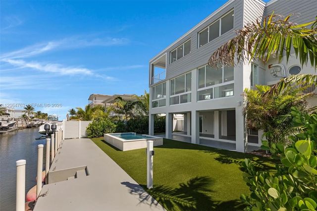 2 of 86 - 8 Poisonwood, Key Largo, FL