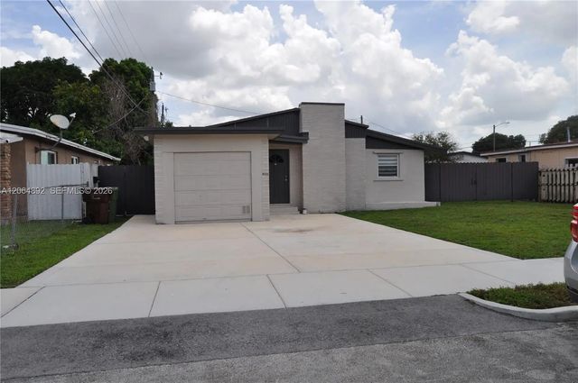 3 of 50 - 4035 E 2nd Avenue, Hialeah, FL