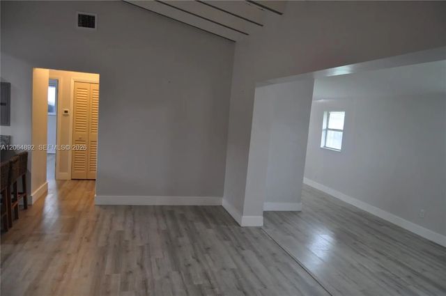 5 of 50 - 4035 E 2nd Avenue, Hialeah, FL